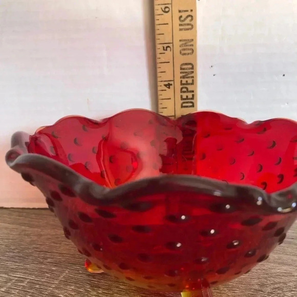 Vtg Amberina Hobnail Three  Footed Bowl - Picture 8 of 9